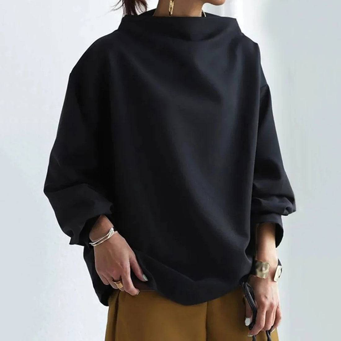 Elegant och stilren långärmad tröja för kvinnor