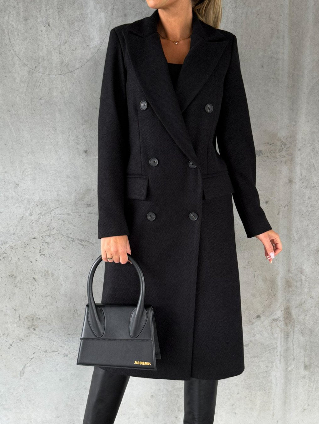 Elegant och snygg trenchcoat för kvinnor